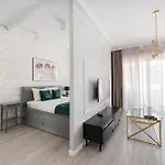 Bed&bath Modern Old Town
