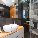 Bed&bath Modern Old Town