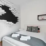Bed&bath Modern Old Town
