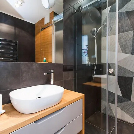 Bed&bath Modern Old Town
