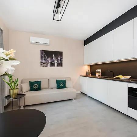 Bed&bath Modern Old Town דירה קרקוב